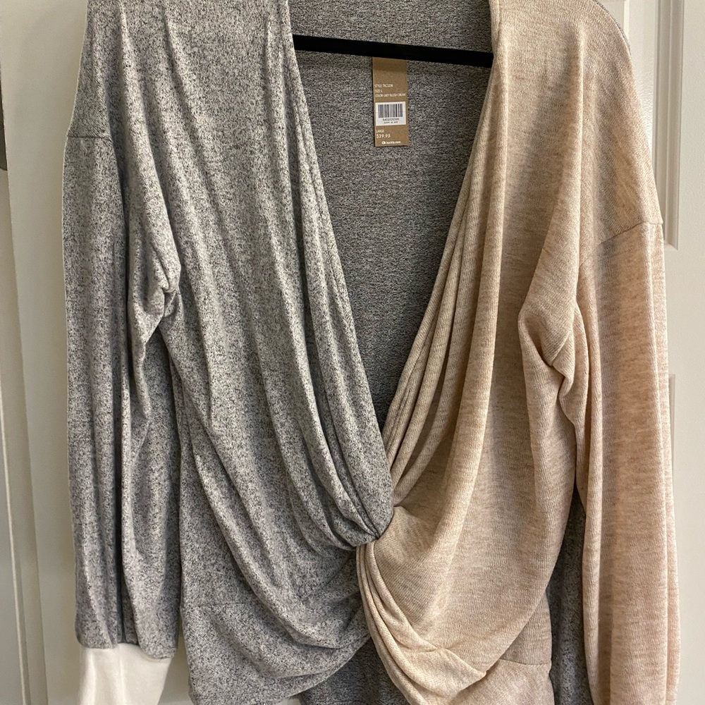 Women's Gray and Cream Sweater